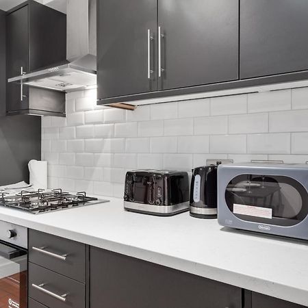 Апартаменты Sleep14 In Victoria London 43Vpr Экстерьер фото